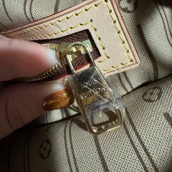 Louis Vuitton Delightful GM - Picture 14 of 16